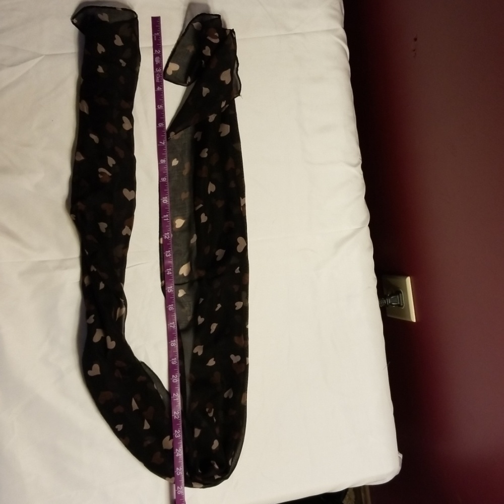 Scarf - Picture 5 of 7